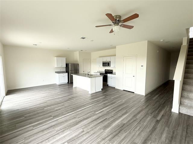 Photo - 2109 Prairie Ln