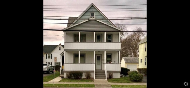 Building Photo - 105 Beethoven St Unit Apt 2