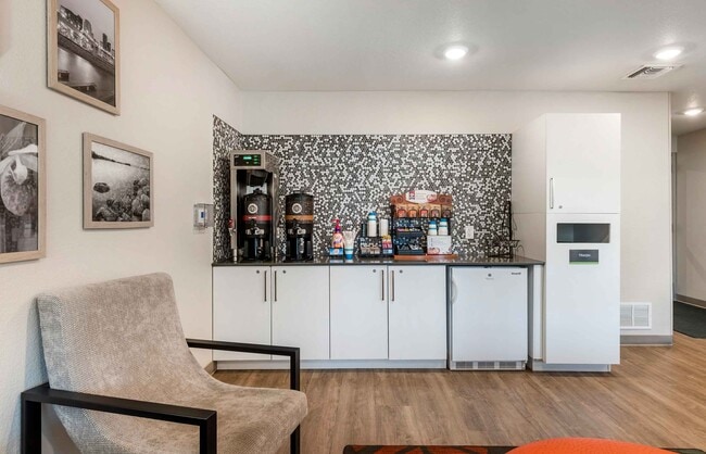 Furnished Studio-St Paul - Woodbury