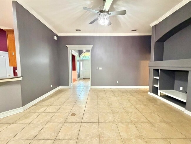 1779 Cassatt Dr