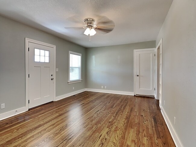 Photo - 1921 NW 38th St