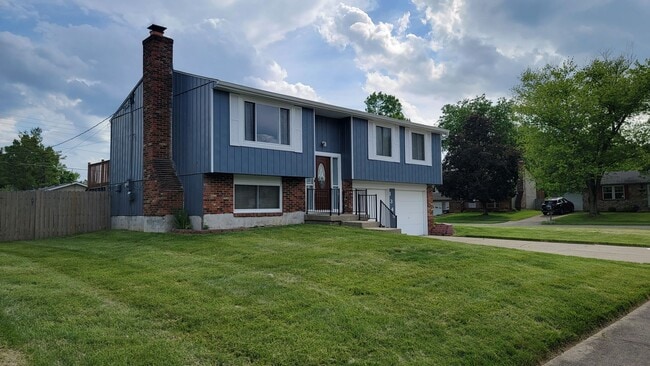 Building Photo - Private Pool, Firepit, BBQ - A FUN place t... Rental