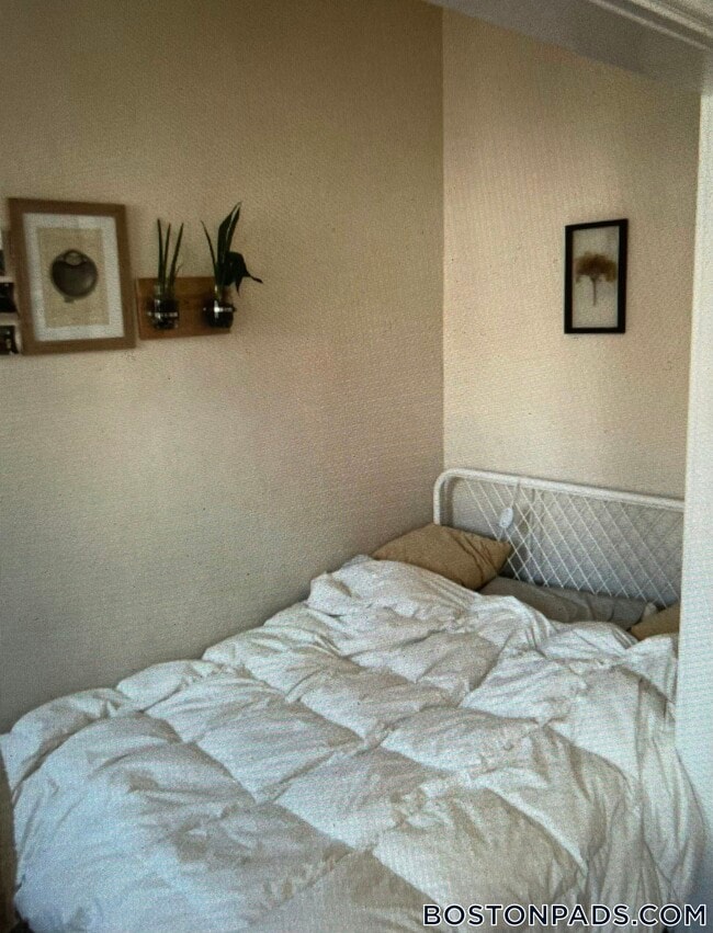 Photo - 38 Hemenway St Unit 21