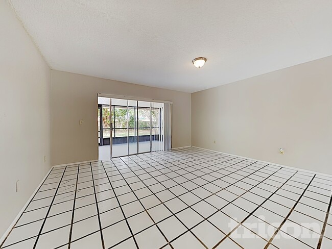 14607 Knoll Ridge Dr