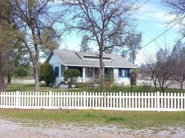 Photo - Country Charm Just Minutes From Town! MOVE IN SPECIAL $400 FIRST MONTH RENT