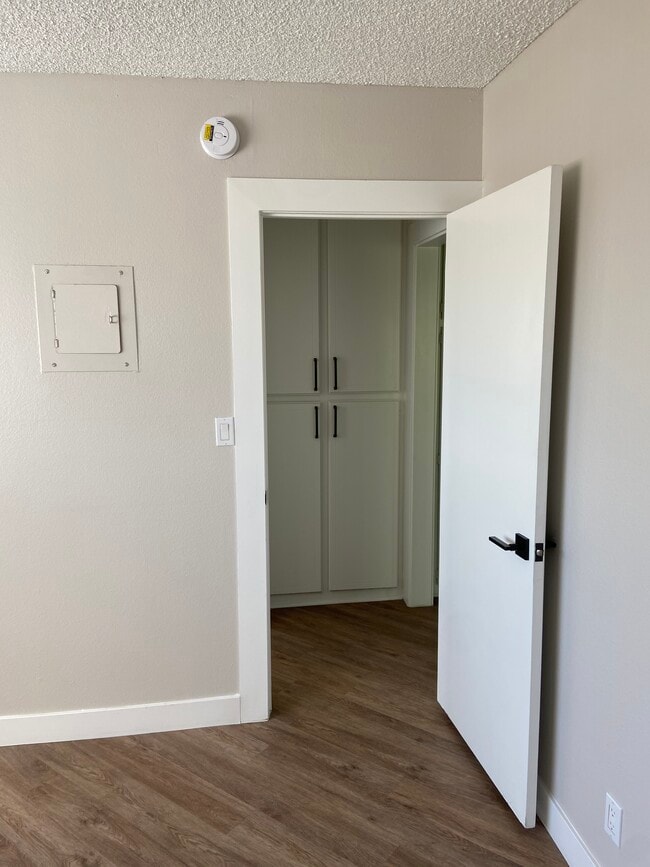 Photo - 1234 N Edgemont St Unidad 301