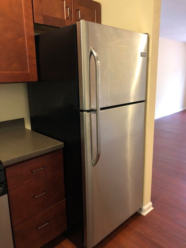 Photo - Ash Street (1028) Unit B