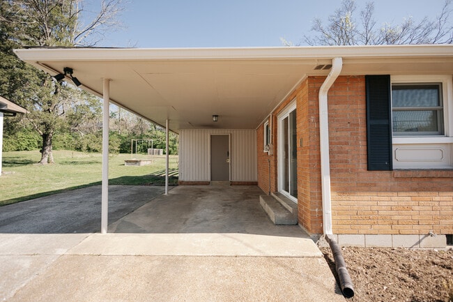 Photo - 3114 Richmond Hill Dr