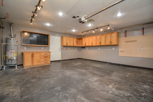 Photo - 9614 Val Verde St