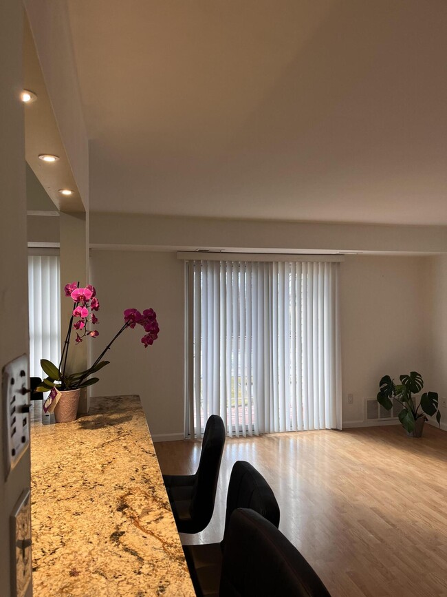 Photo - 30445 W 14 Mile Rd Unit 59