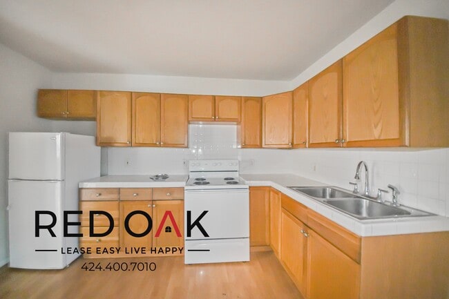 Photo - 615 N Rossmore Ave Unit 105