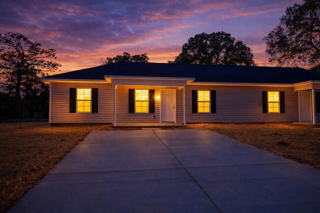 Building Photo - 122 Tabor Dr