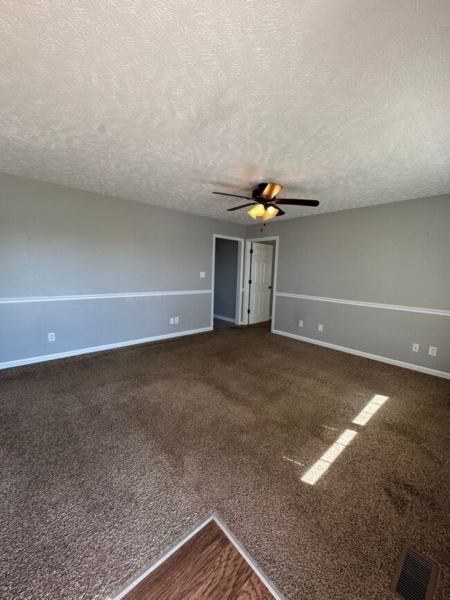 Photo - 1009 Bobcat Dr