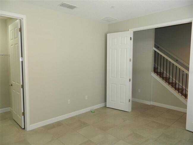 Photo - 1330 Bolton Pl