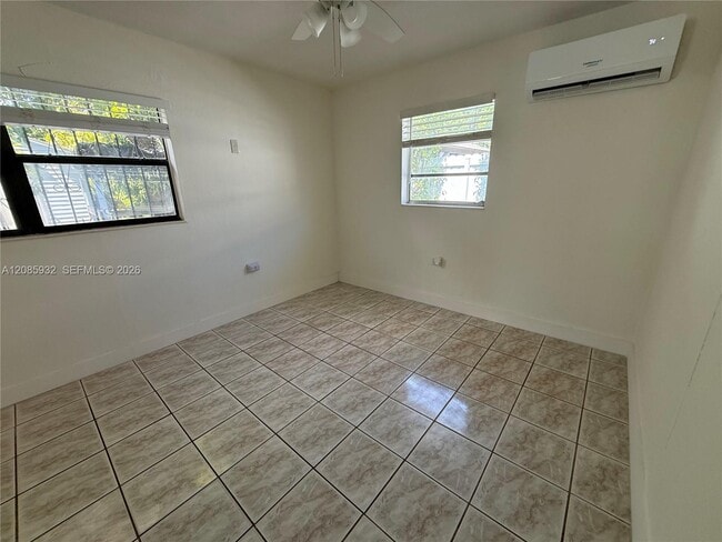 Photo - 1405 NW 121st St Unit 2