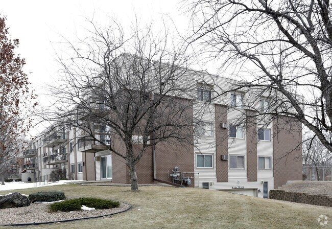 Photo - Presidential Estates II