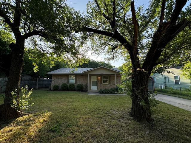 Photo - 2004 Throckmorton St