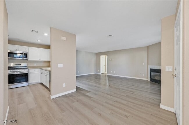 Photo - 350 S Durango Dr Unidad 126