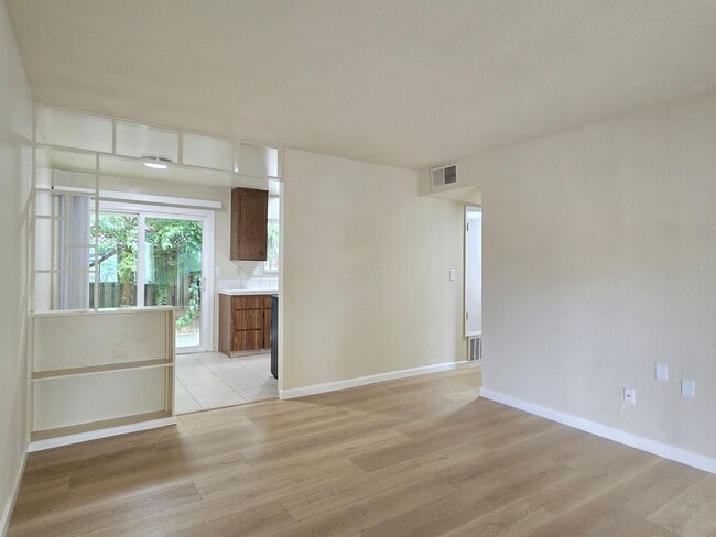 Photo - 7390 Rainbow Dr Unit 2