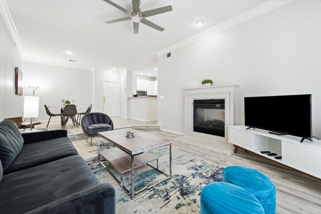 Photo - 2400 McCue Rd