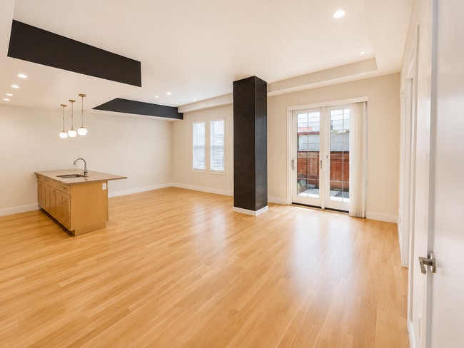 Photo - 410 Acoma St Unit #213