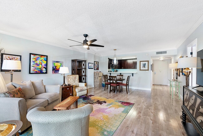 Photo - 10777 W Sample Rd Unit 310