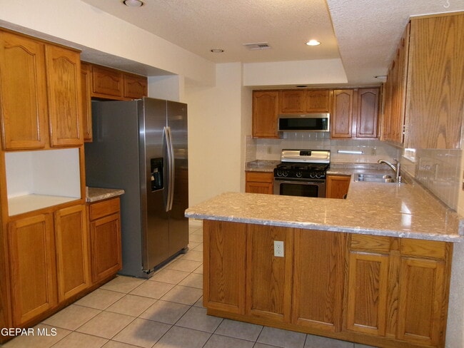 Photo - 7005 Black Ridge Dr