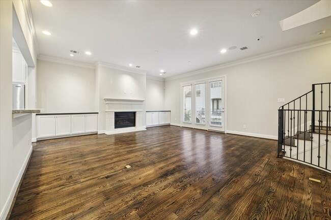 Photo - 6008 Potomac Park Dr