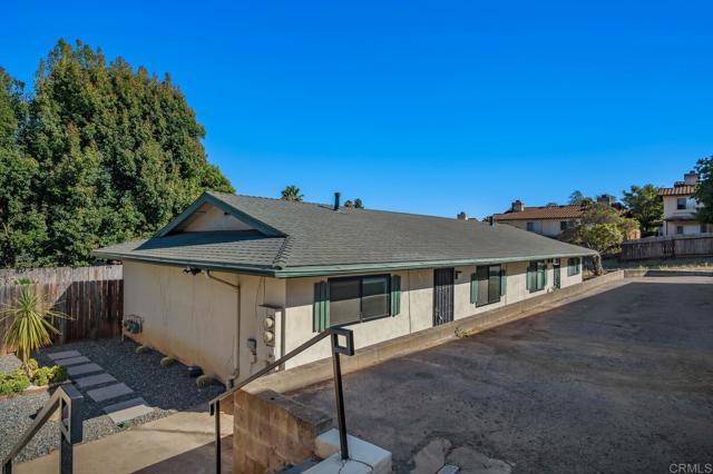 Building Photo - 737 N Alda Dr