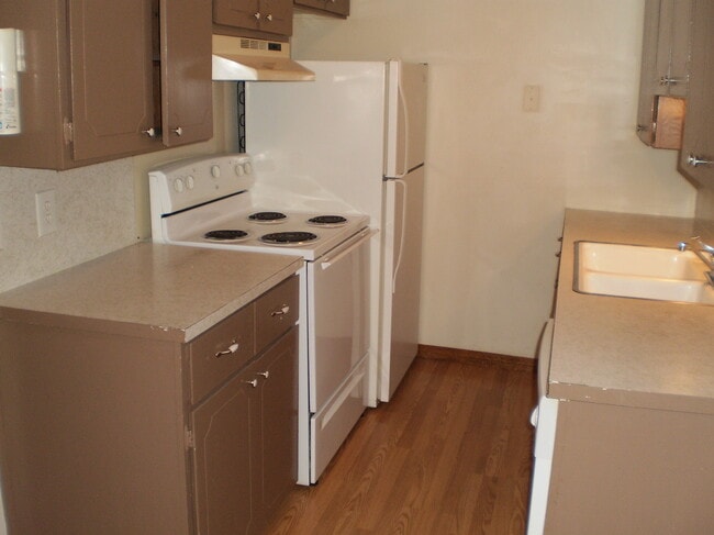 Photo - Cross Timbers Apartments