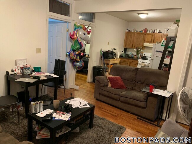 Photo - 19 Egremont Rd Unit 1