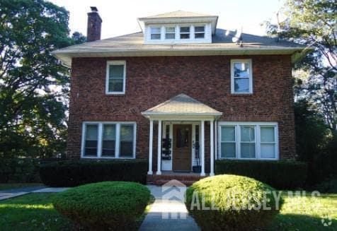 Building Photo - 37 Highland Ave Unit 3 Rental