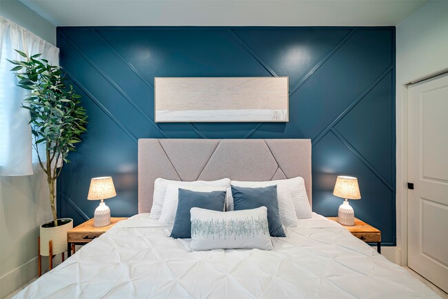 Photo - 3218 Crawford St