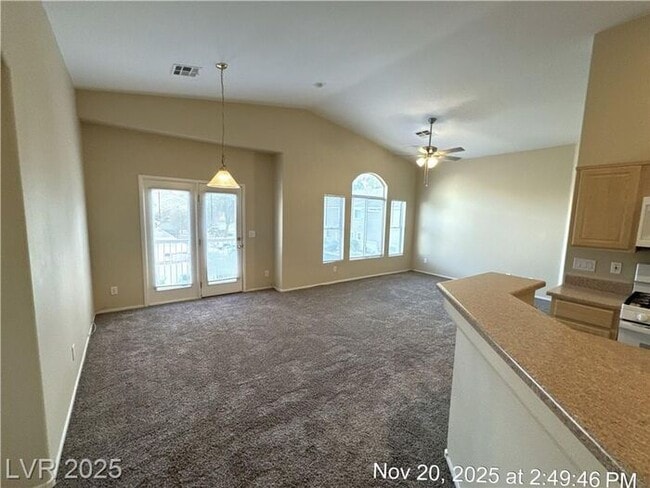 Photo - Fantastic SE townhome in a gated community!