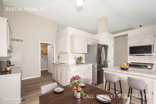 Photo - 7413 W 154th Terrace