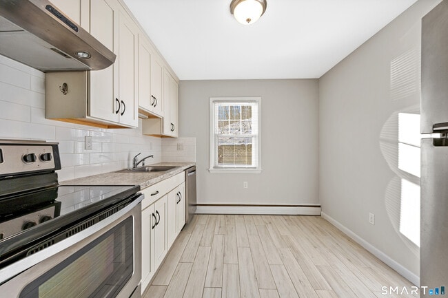 Photo - 63 Creamery Rd Unit 63