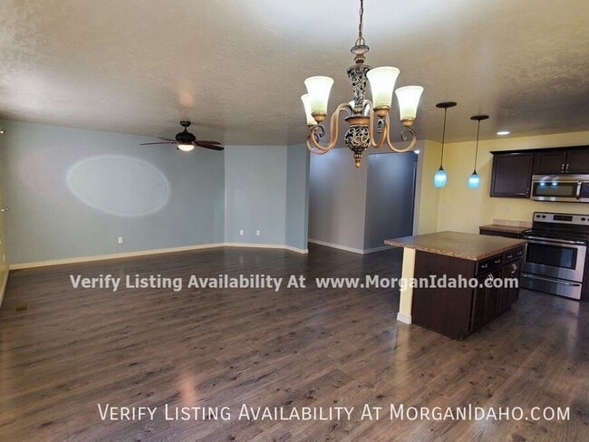 Photo - 10627 Pipevine Dr
