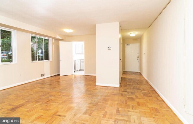 Photo - 10500 Montrose Ave Unit M4