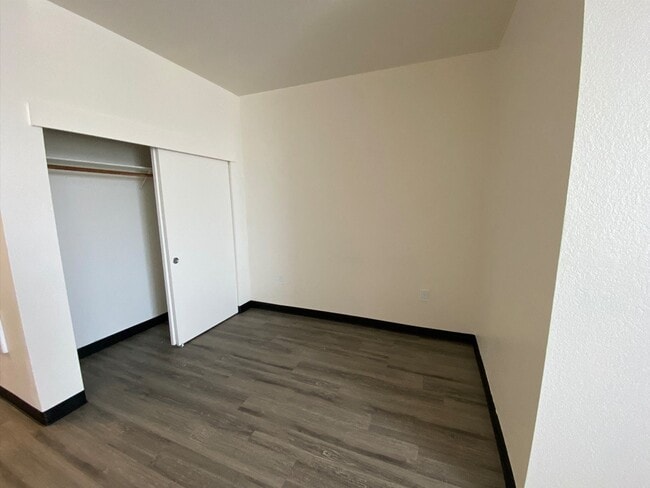 Photo - Miley Gardens at Eastmont- 55+ Senior Affo...