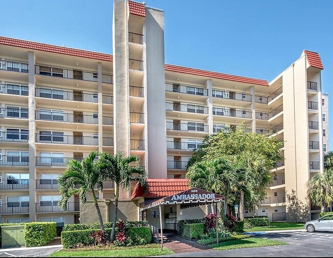 Building Photo - 3465 Via Poinciana Unit 804