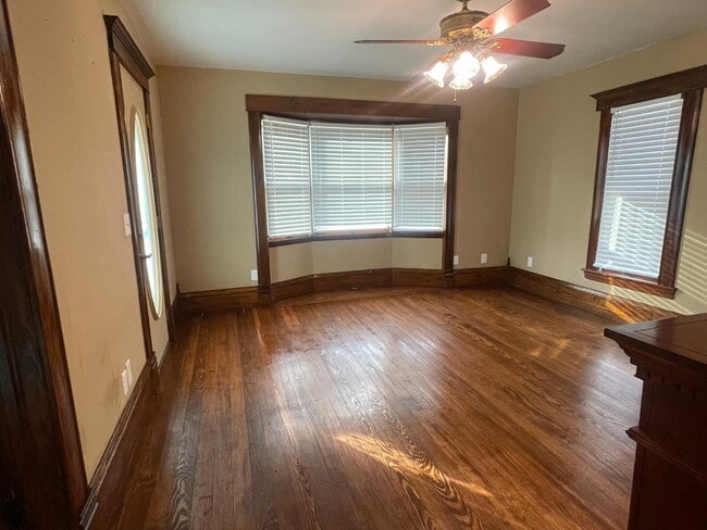 Photo - 322 Chestnut St