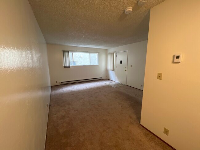 Photo - Glen Eyrie Apartments