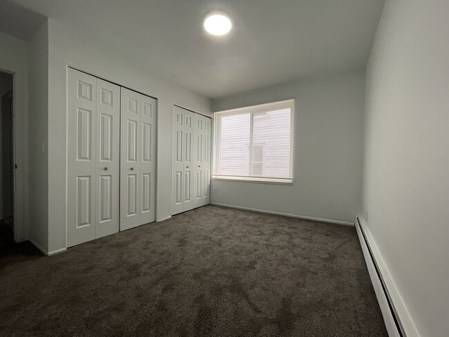 420 Hill St