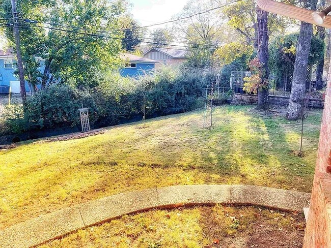 Photo - 4108 Royal Oak Dr House