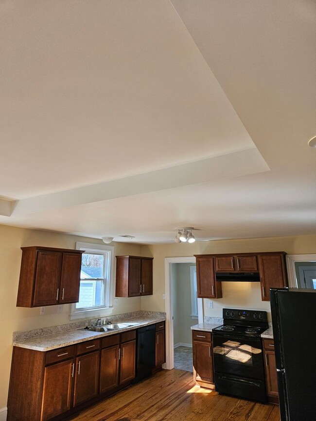 Photo - Adorable renovated 3 bedroom 2 full bath home