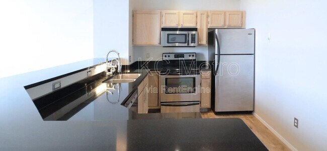 Photo - 200 Main St Unit 310