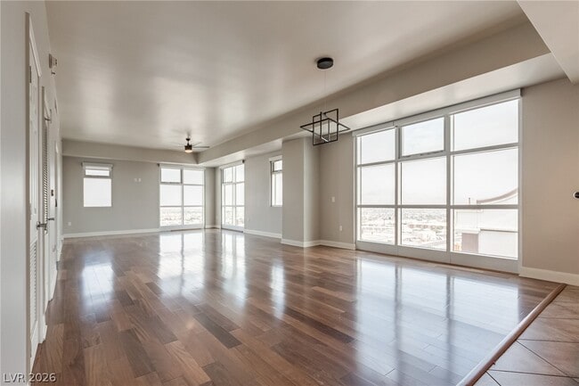 Photo - 150 S Las Vegas Blvd Unit 1914