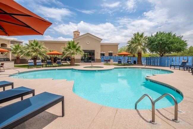 Building Photo - Equestrian Rental