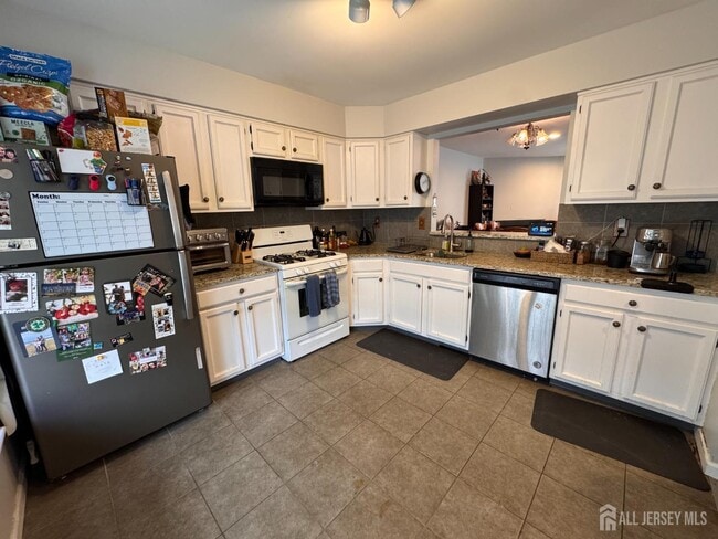 Photo - 337 Smithwold Rd