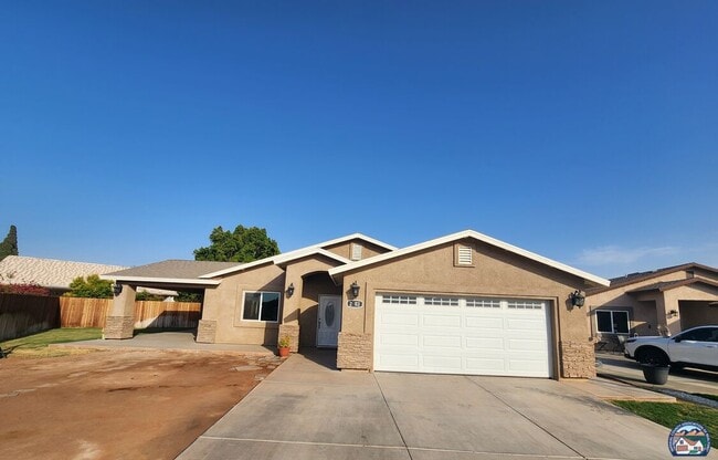 Building Photo - 2303 Moiola Ave Rental